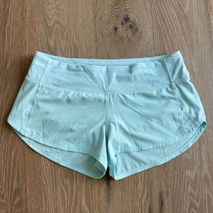 Speed Up Low Rise Lined Shorts 2.5”